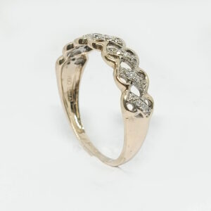 1 stk. Renoveret Diamantring filigran med 14 diamanter i 18 Karat guld